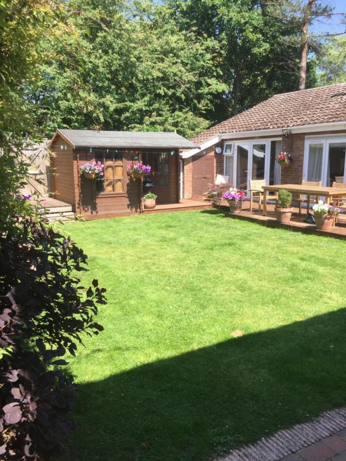 9 Chudleigh Close Apartment Bedford Bagian luar foto