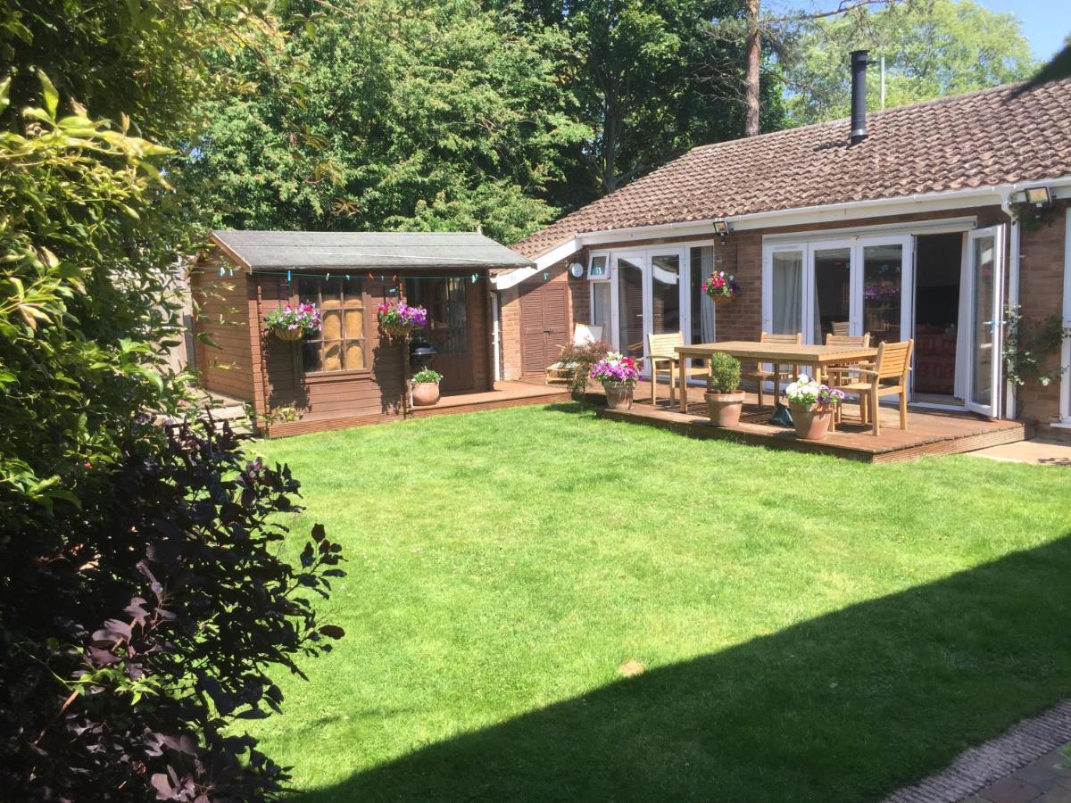 9 Chudleigh Close Apartment Bedford Bagian luar foto
