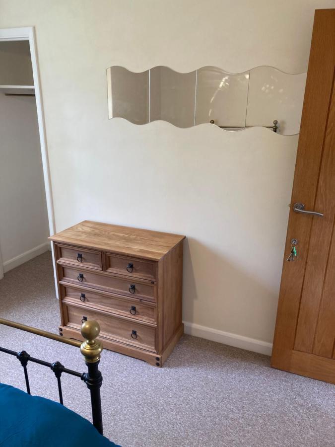 9 Chudleigh Close Apartment Bedford Bagian luar foto